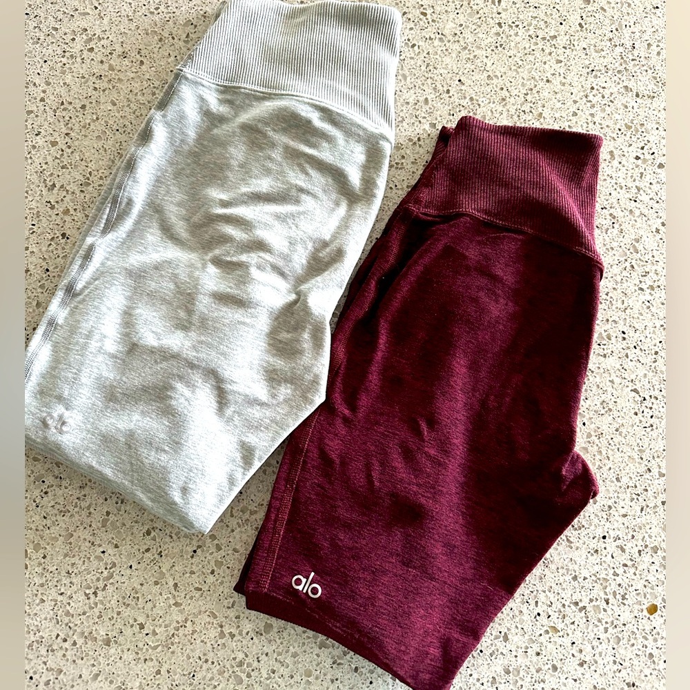 ALŌ Yoga Goddess Leggings - Lot of Two
